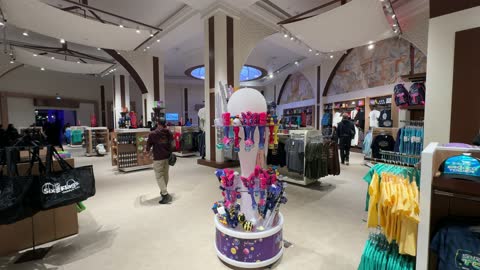 Clothing stores and shops in Qiddiya Six Flags, Saudi Arabia, on January 1, 2026, a new global entertainment destination, exciting games and adventures, modern facilities and exceptional experiences, a festive atmosphere for families and youth, one of the most prominent entertainment projects in Saudi Vision 2030.