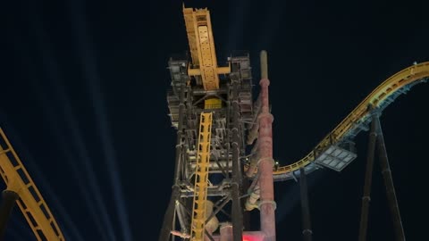 ألعاب ومغامرات مثيرة فى مدينة القدية 6 فلاجز، المملكة العربية السعودية، يوم 1 من يناير 2026  ، مرافق حديثة وتجارب استثنائية، أجواء احتفالية للعائلات والشباب،  وجهة ترفيهية عالمية جديدة، أحد أبرز مشاريع الترفيه ضمن رؤية السعودية 2030.