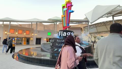 أحد أبرز مشاريع الترفيه ضمن رؤية السعودية 2030، مدينة القدية 6 فلاجز، المملكة العربية السعودية، يوم 1 من يناير 2026  ، مرافق حديثة وتجارب استثنائية، أجواء احتفالية للعائلات والشباب،  ألعاب ومغامرات مثيرة ، وجهة ترفيهية عالمية جديدة