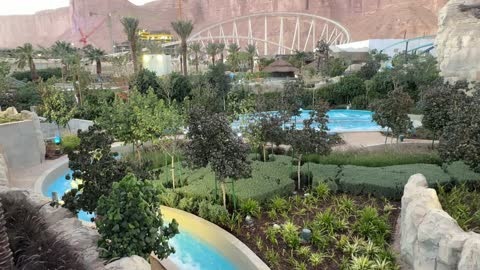 أحد أبرز مشاريع الترفيه ضمن رؤية السعودية 2030، مدينة القدية 6 فلاجز، المملكة العربية السعودية، يوم 1 من يناير 2026  ، مرافق حديثة وتجارب استثنائية، أجواء احتفالية للعائلات والشباب،  ألعاب ومغامرات مثيرة ، وجهة ترفيهية عالمية جديدة