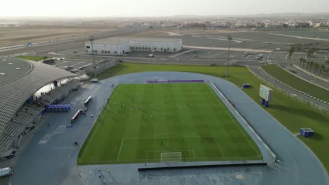 وجهة رياضية عالمية لاستضافة كأس العالم، الاهتمام بالرياضة والنشاط الترفيهي المسلي, تصوير درون لملعب الجوهرة في مدينة الملك عبدالله الرياضية في جدة, الفن الهندسي المعماري على الطراز الحديث