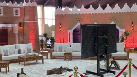 مشاركة واسعة من الصقارين فى مهرجان الملك عبدالعزيز للصقور – الرياض، المملكة العربية السعودية يوم 4 من يناير 2026 ، أجواء تراثية تجمع الأصالة والهوية، عروض ومنافسات للصقور،  فعالية تراثية وطنية تعكس ثقافة الصقارة السعودية،أحد أبرز المهرجانات الثقافية في المملكة