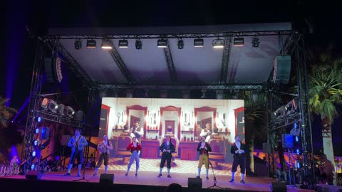 عروض مسرحية وفنية ، فعالية الحي الإسباني في مركز الملك عبدالعزيز الثقافي العالمي "إثراء" بمدينة الظهران في المنطقة الشرقية، المملكة العربية السعودية، يوم 12 من يناير 2026، تجربة ثقافية وترفيهية متكاملة مستوحاة من الطابع الإسباني، رقصات فلامنكو وفعاليات تفاعلية، أجواء احتفالية نابضة بالحياة