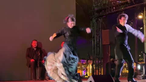 تجربة ثقافية وترفيهية متكاملة مستوحاة من الطابع الإسباني،عرض رقص شعبي اسباني فى فعالية الحي الإسباني في مركز الملك عبدالعزيز الثقافي العالمي "إثراء" بمدينة الظهران في المنطقة الشرقية، المملكة العربية السعودية، يوم 12 من يناير 2026،  رقصات فلامنكو وفعاليات تفاعلية، أجواء احتفالية نابضة بالحياة