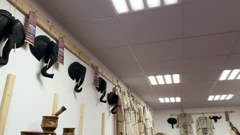 رأس حيوان للتعليق على الحائط، 16 دولة تعرض ثقافاتها ومنتجاتها ضمن الفعالية، المدينة العالمية في المنطقة الشرقية مرحلتها الأولى في 29 ديسمبر 2025 في المملكة العربية السعودية، مسرح للفعاليات الكبرى، رافداً للتنمية الاقتصادية والفرص الوظيفية