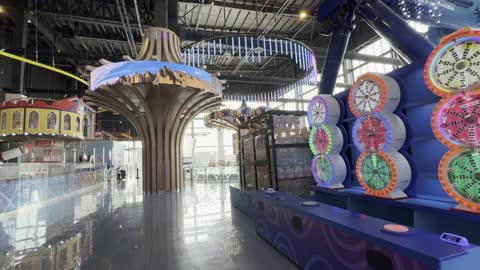 An entertainment center in the Yew Walk area in Jeddah, Saudi Arabia, on February 15, 2024, featuring international and local restaurants and cafes, a complete urban destination for walking, entertainment, and shopping, with a vibrant family and youth atmosphere.