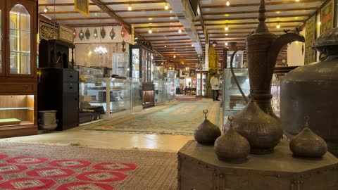The Al-Fuwa and Al-Jawhara Museum in the Eastern Province, Saudi Arabia, is a heritage and cultural landmark that showcases the history of traditional clothing and jewelry, rare collections of folk garments and ornaments, documentation of handicrafts and Saudi identity, an educational cultural experience, and a heritage atmosphere that reflects the authenticity of the past.