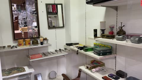 Documentation of handicrafts and Saudi identity, a heritage and cultural landmark showcasing the history of traditional clothing and jewelry, rare collections of folk costumes and jewelry, Al-Fawwa and Al-Jawhara Museum in the Eastern Province, Kingdom of Saudi Arabia, a cultural educational experience, an atmosphere of heritage reflecting the authenticity of the past.