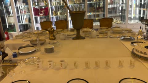 مقتنيات نادرة  في متحف الفوة والجوهرة في المنطقة الشرقية، المملكة العربية السعودية،تجربة ثقافية تعليمية،  توثيق للحرف اليدوية والهوية السعودية،  معلم تراثي وثقافي يعرض تاريخ الأزياء والحلي التقليدية،أجواء تراثية تعكس أصالة الماضي.