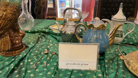 Rare artifacts in the Al-Fawwa and Al-Jawhara Museum in the Eastern Province, Saudi Arabia, provide a cultural and educational experience, documenting handicrafts and Saudi identity. It is a heritage and cultural landmark that showcases the history of traditional clothing and jewelry, with an atmosphere that reflects the authenticity of the past.