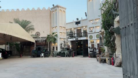 معلم تراثي وثقافي يعرض تاريخ الأزياء والحلي التقليدية، متحف الفلوة والجوهرة في المنطقة الشرقية، المملكة العربية السعودية، مقتنيات نادرة،  أجواء تراثية تعكس أصالة الماضي ، توثيق الهوية السعودية  ، وجهة تعليمية وسياحية مميزة