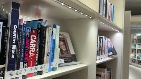 منارة للثقافة والفكر، مكتبة اثراء في مدينة الظهران في المملكة العربية السعودية، مركز الملك عبدالعزيز الثقافي العالمي، معالم ثقافية مشهورة، الفن الهندسي المعماري، معارض ومكتبات، السياحة في السعودية