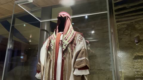 مجسم لآخر أئمة الدولة السعودية عبد الله بن مسعود الكبير في متحف مطل البجيري التاريخي في الدرعية في الرياض، جذب واستقطاب السياح من أنحاء العالم، موقع تراثي عالمي، حضارة وتاريخ المملكة، معلم ومكان سياحي أثري مشهور