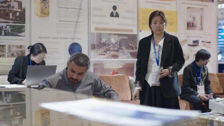 ربط الموردين الصينيين بالسوق السعودي, تعزيز التعاون التجاري فى معرض البيت الصيني بالرياض يوم ٢٢ من ديسمبر، المملكة العربية السعودية ، استكشاف الأثاث والحرف اليدوية ، فرص تجارية واستثمارية واعدة ،الاجهزة و الالات والمعدات الكهربية