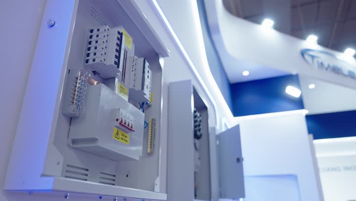 مفهوم الهندسة الكهربائية, المعرض التجاري الدولي الصينى هوم لايف يوم 24 من ديسمبر، فرص استيراد وتوريد فى الرياض, ربط الموردين الصينيين بالسوق السعودي ، شراكات أعمال واستثمار,  صيانة وتركيب لوحة عداد الكهرباء