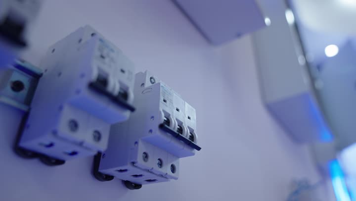 صيانة وتركيب لوحات عدادات الكهرباء، مفهوم الهندسة الكهربائية، معرض الحياة المنزلية الصينية للتجارة الدولية في 24 ديسمبر، فرص الاستيراد والتوريد في الرياض، ربط الموردين الصينيين بالسوق السعودي، الشراكات التجارية والاستثمار.