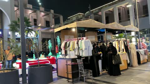 معرض وهج فيلاجيو تسوق ليلي بالمنطقة الشرقية