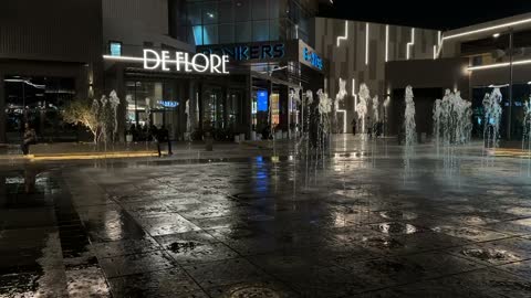 Dancing Fountain Villaggio Saudi Arabia Night Video