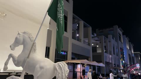 فيلاجيو الخبر معرض وهج ليلي في المنطقة الشرقية