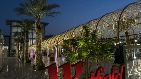فيديو إضاءة زينة ليلية خارجية في ويستفيلد الدمام