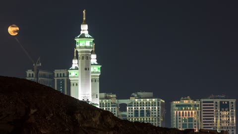 فاصل زمني مكة المكرمة مآذن المسجد الحرام والقمر