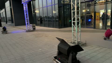 مدخل إكسبو الظهران في المساء فيديو معرض