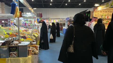 معرض هلا فبراير إكسبو الظهران تسوق شعبي