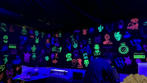 ركن طباعة نيون مخصصة في إكسبو الظهران