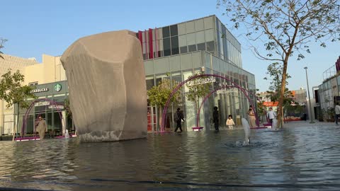 نافورة سيتي ووك الخبر والعمارة الحديثة في السعودية