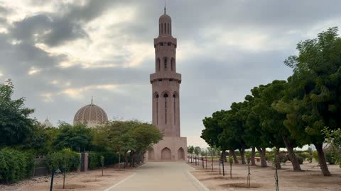Sultan Qaboos Grand Mosque Muscat Static Shot