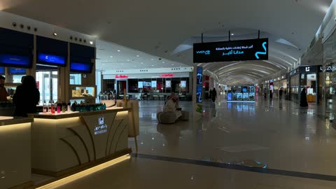 فيديو داخلي لمجمع الظهران مول بمدينة الخبر السعودية