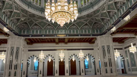 تصميم داخلي لجامع السلطان قابوس الأكبر بمسقط فيديو