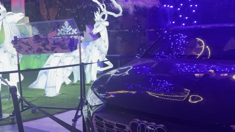 A night shot in the most prominent entertainment areas of the Winter Wonderland Jeddah 2026 event in the Kingdom of Saudi Arabia, featuring cultures and products from 13 different countries around the world, from December 19 to February 16, exploring and shopping for local products, and tasting traditional foods from each country.