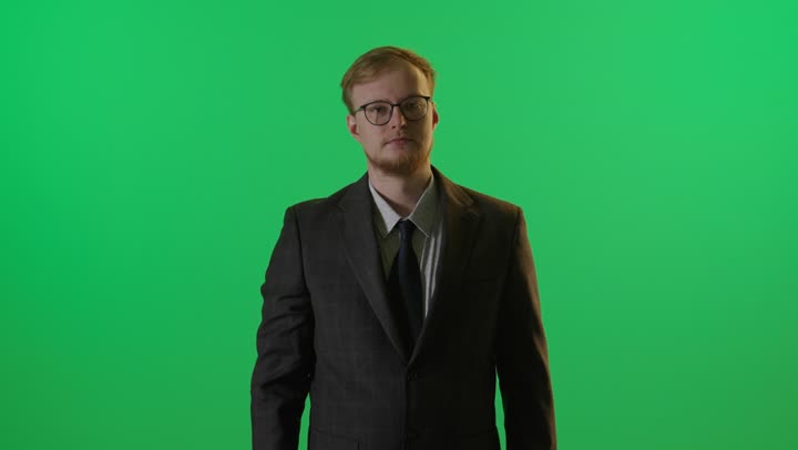 إيماءة توقف يد رجل أعمال كروما خضراء