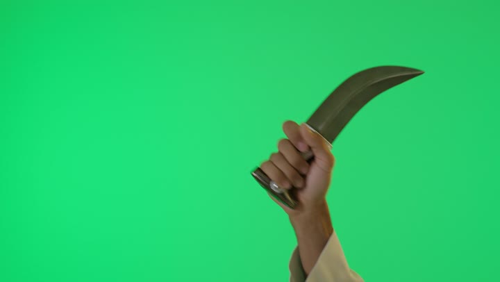 خنجر الجنبية السعودي فوق خلفية كروما خضراء
