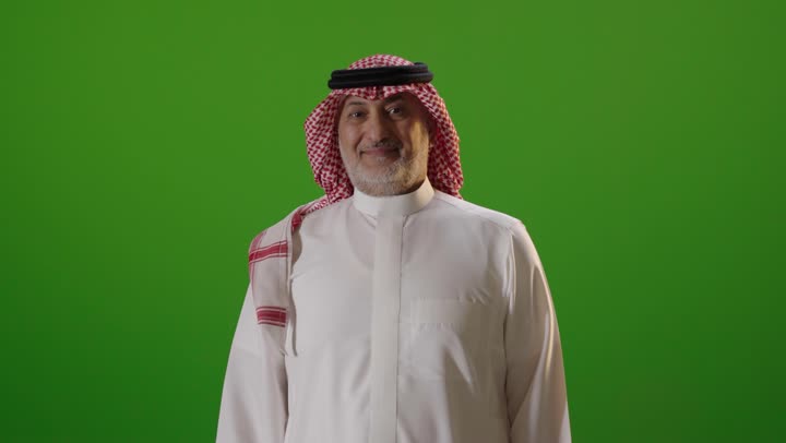 Saudi Man Thumbs Up Green Screen Video