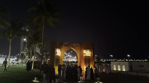 آرت بروميناد جدة في رمضان مشي الزوار ليلاً