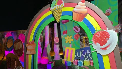 ديكورات عالم الحلويات حديقة العجائب الجبيل فيديو ليلي