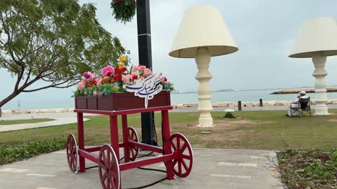 عربة زهور عيد مبارك على كورنيش الدمام بالسعودية
