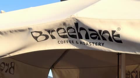Breehant Coffee Roastery Outdoor Umbrella Branding Zoom
