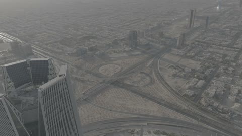 لقطة جوية لتقاطع طرق مدينة الرياض السعودية