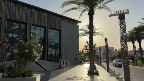 التصميم المعماري الحديث لمبنى ذا فرونت في مدينة الرياض