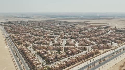 لقطات جوية لمجمع سكني في المملكة العربية السعودية