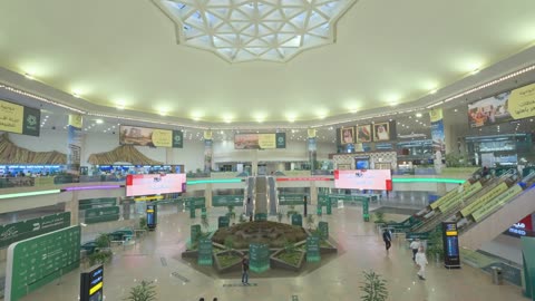 التصميم الداخلي لمبنى مطار الملك فهد الدولي بالدمام