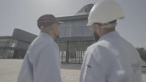 مهندسو توال يعاينون مشروع مول ويستفلد في مدينة جدة