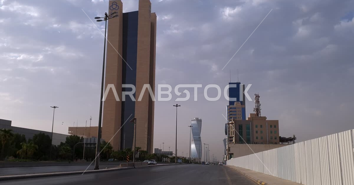 King Fahd Road in Riyadh, Kingdom of Saudi Arabia, Architectural Art in ...